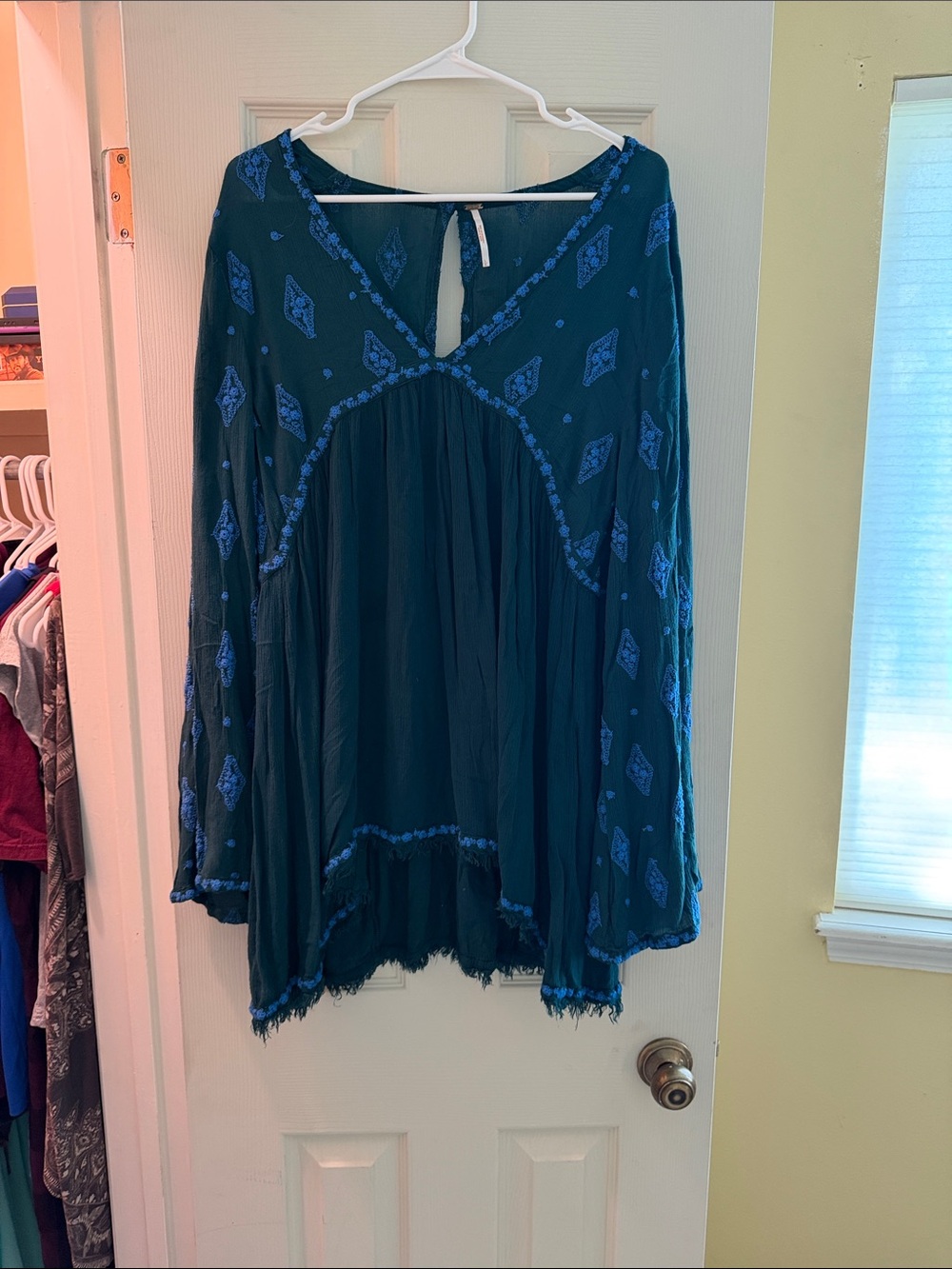 Free people large Blue Embroidered V-Neck Women's Top